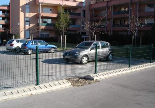 Ограждение парковки придомовых территорий в Лесном