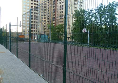 3Д забор для футбольной площадки в Лесном